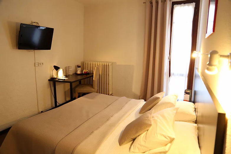 La chambre triple famille La chambre triple famille